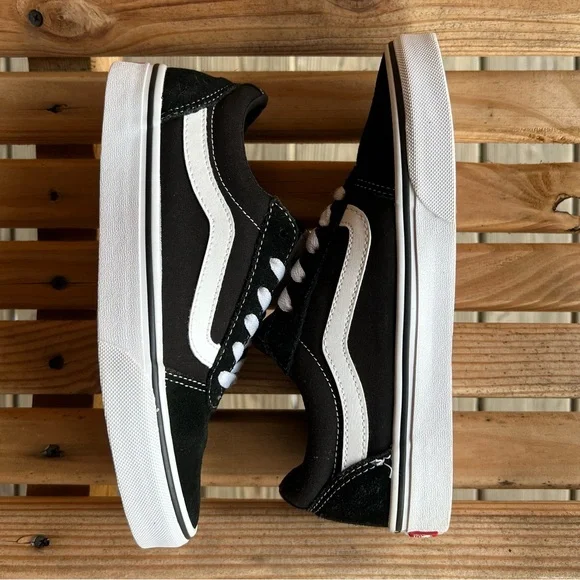 Vans Ward Lo Suede Sneaker – Women’s Size 7.5 - Picture 7 of 9